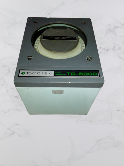 TG-5000_GYRO_COMPASS-removebg-preview